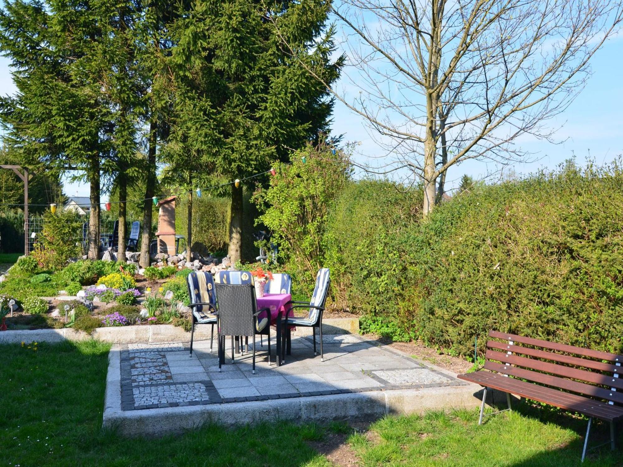Holiday Home In Neustadt Am Rennsteig With Pond エクステリア 写真